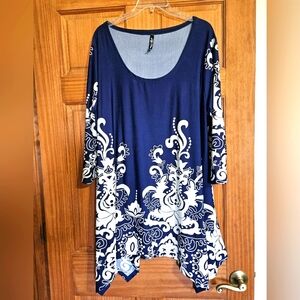 Women's tunic top